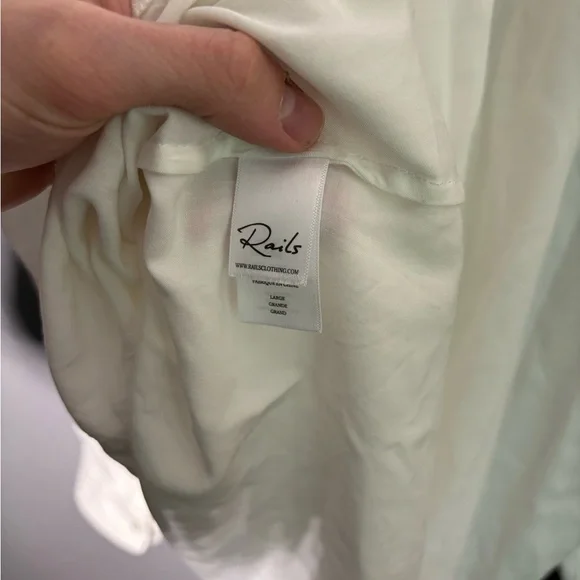 Rails Hillary Blouse in White Womens Size Large - Picture 5 of 7